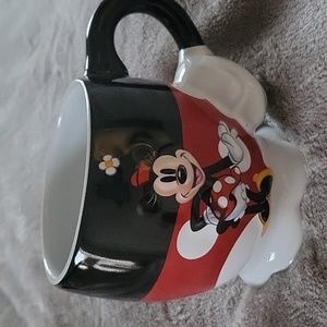 Disney parks Minnie mouse mug